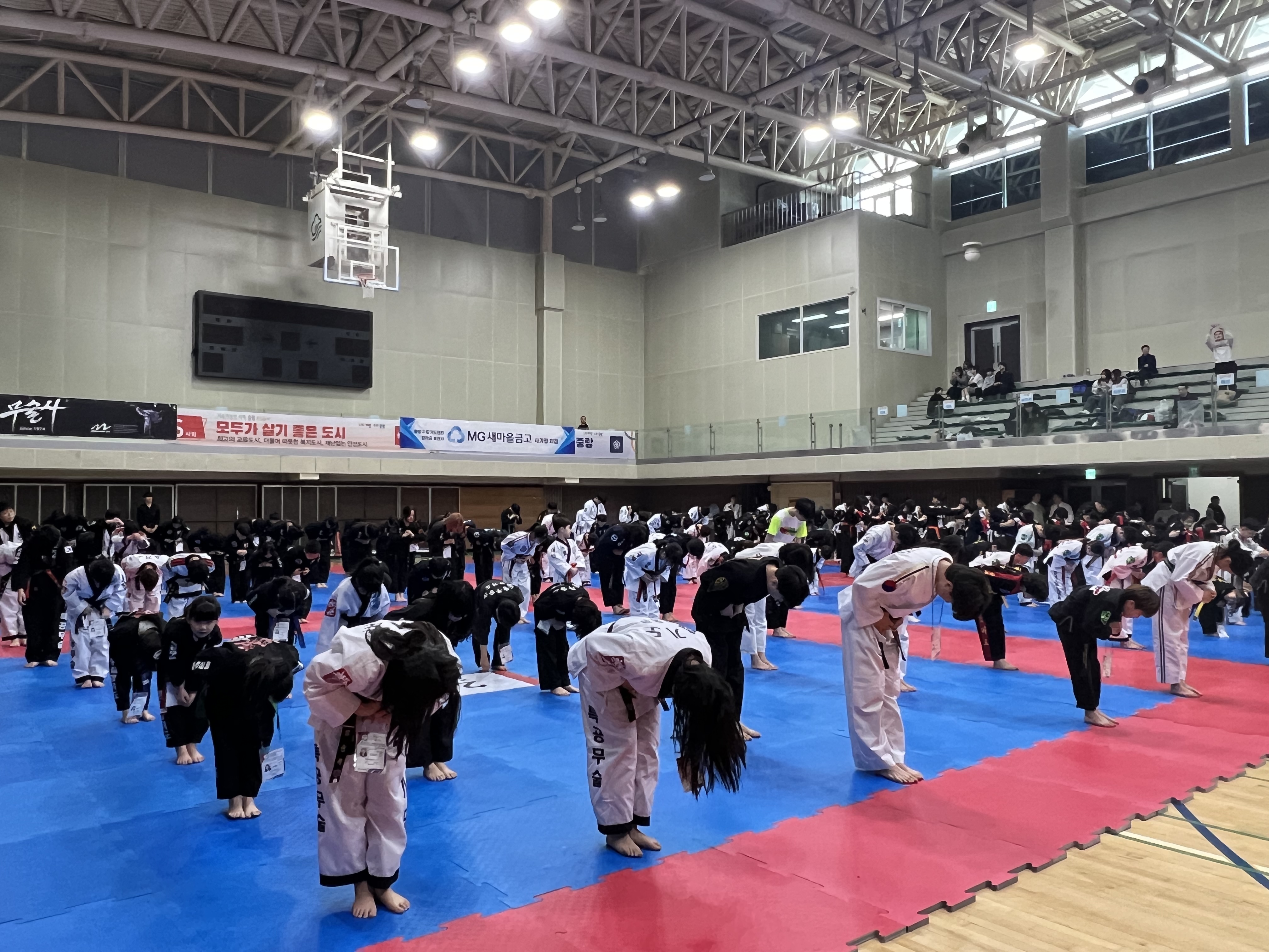 KakaoTalk_20250406_121529730_06.jpg
